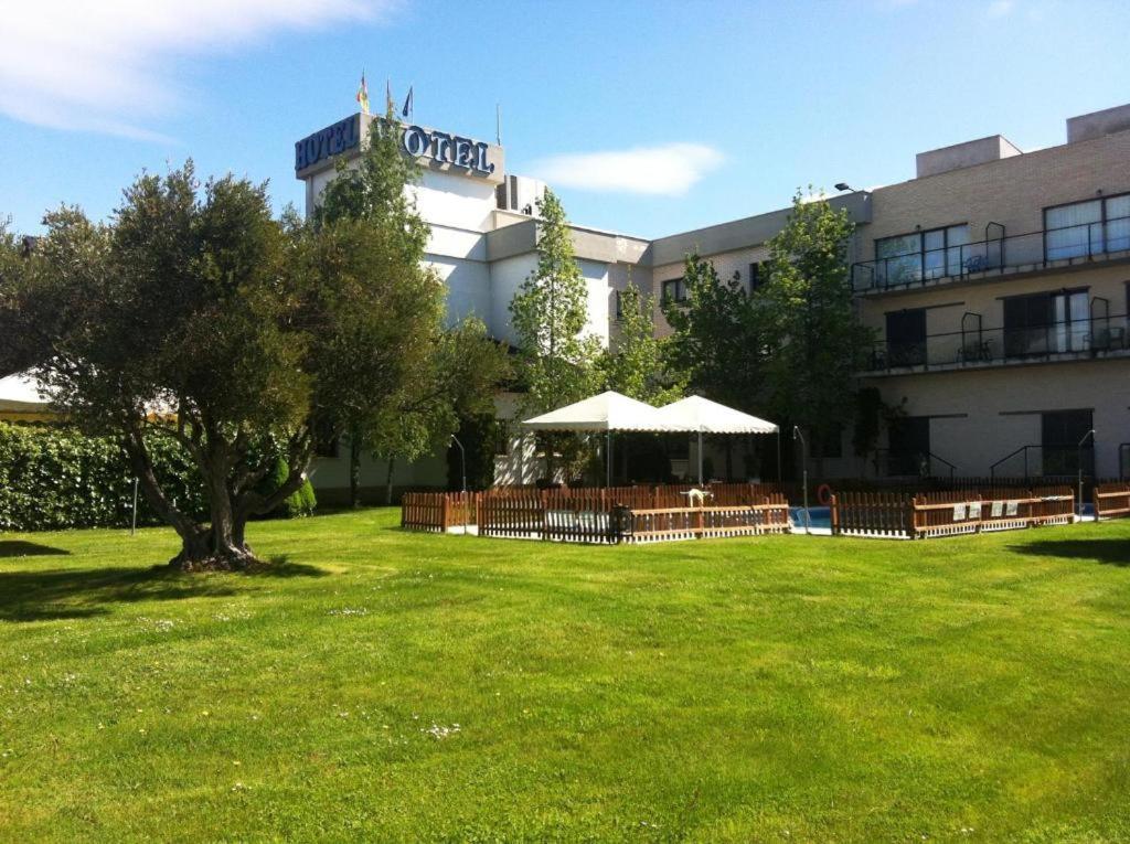 Hotel Itc Ciudad De Haro Exterior photo