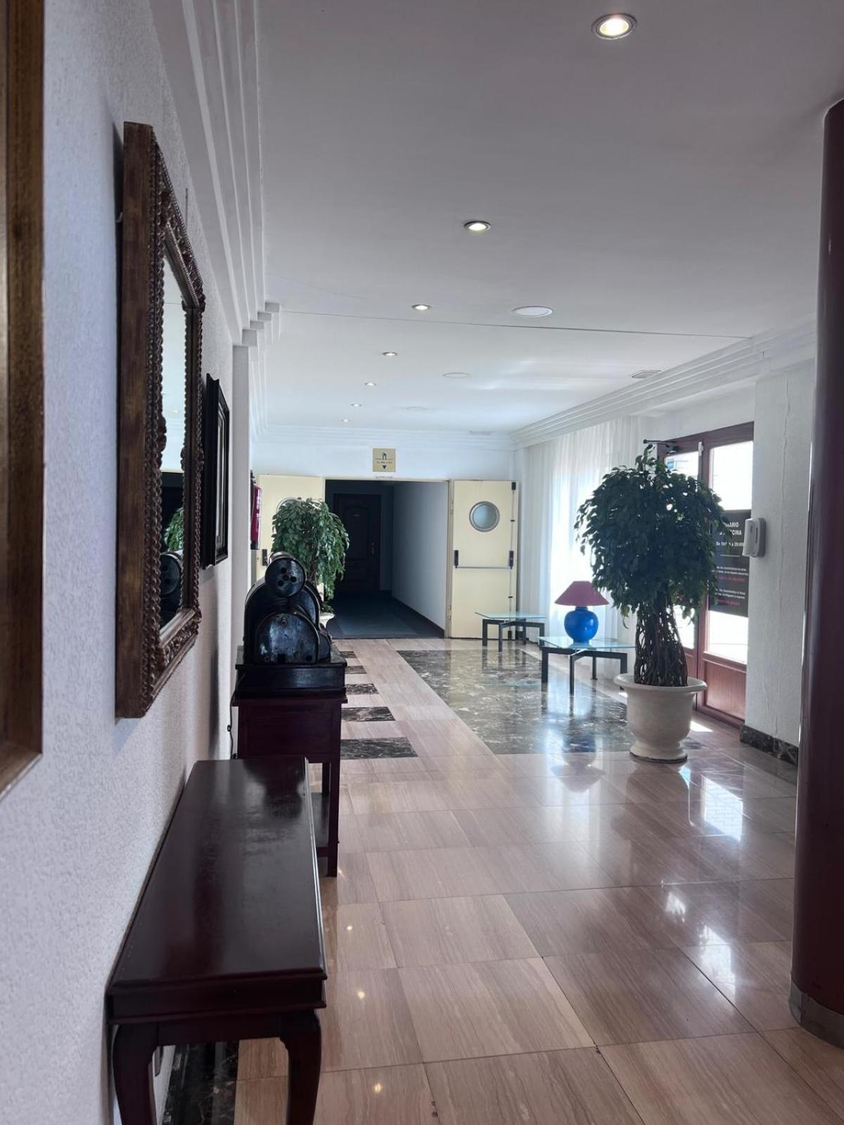 Hotel Itc Ciudad De Haro Exterior photo